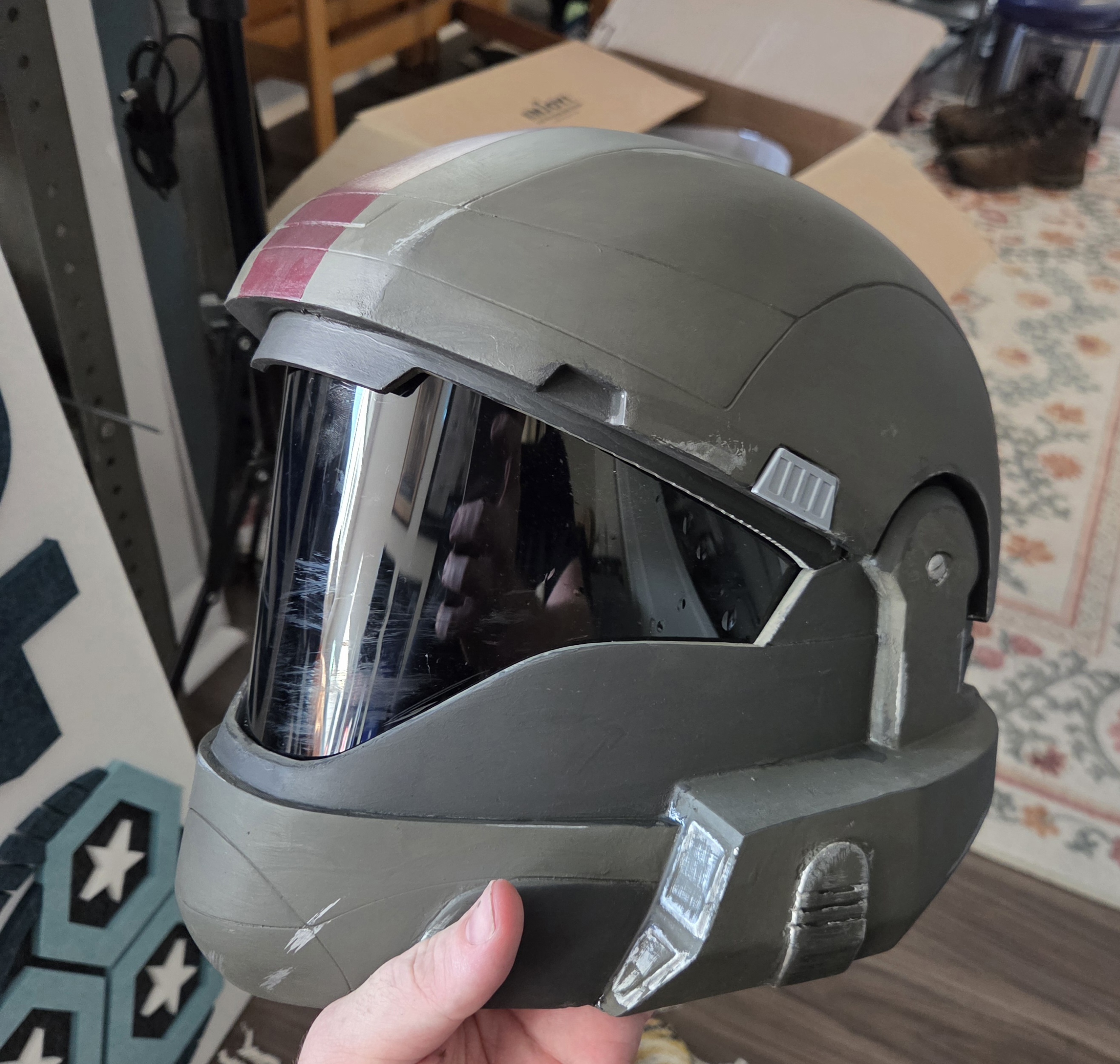 Finshed helmet left.jpg