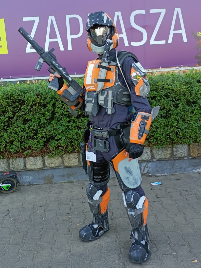 Full cosplay