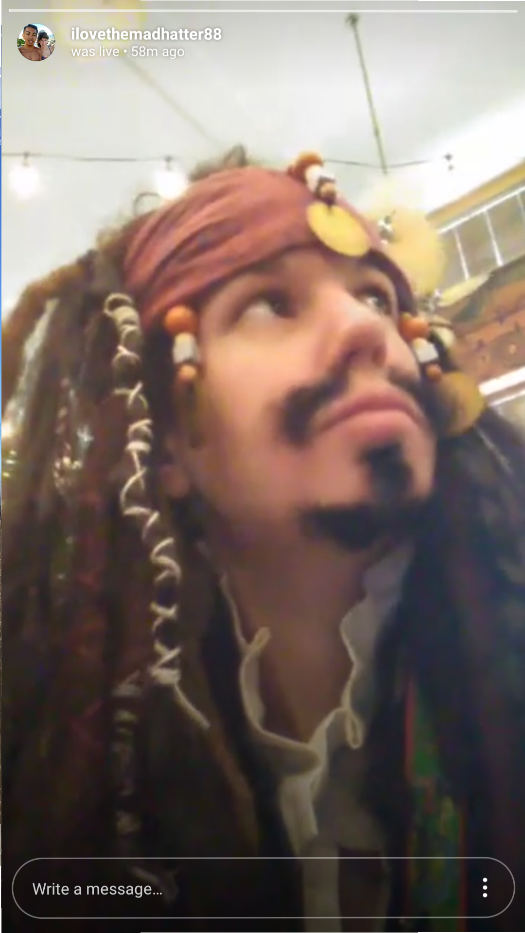 Me Looks Like Johnny