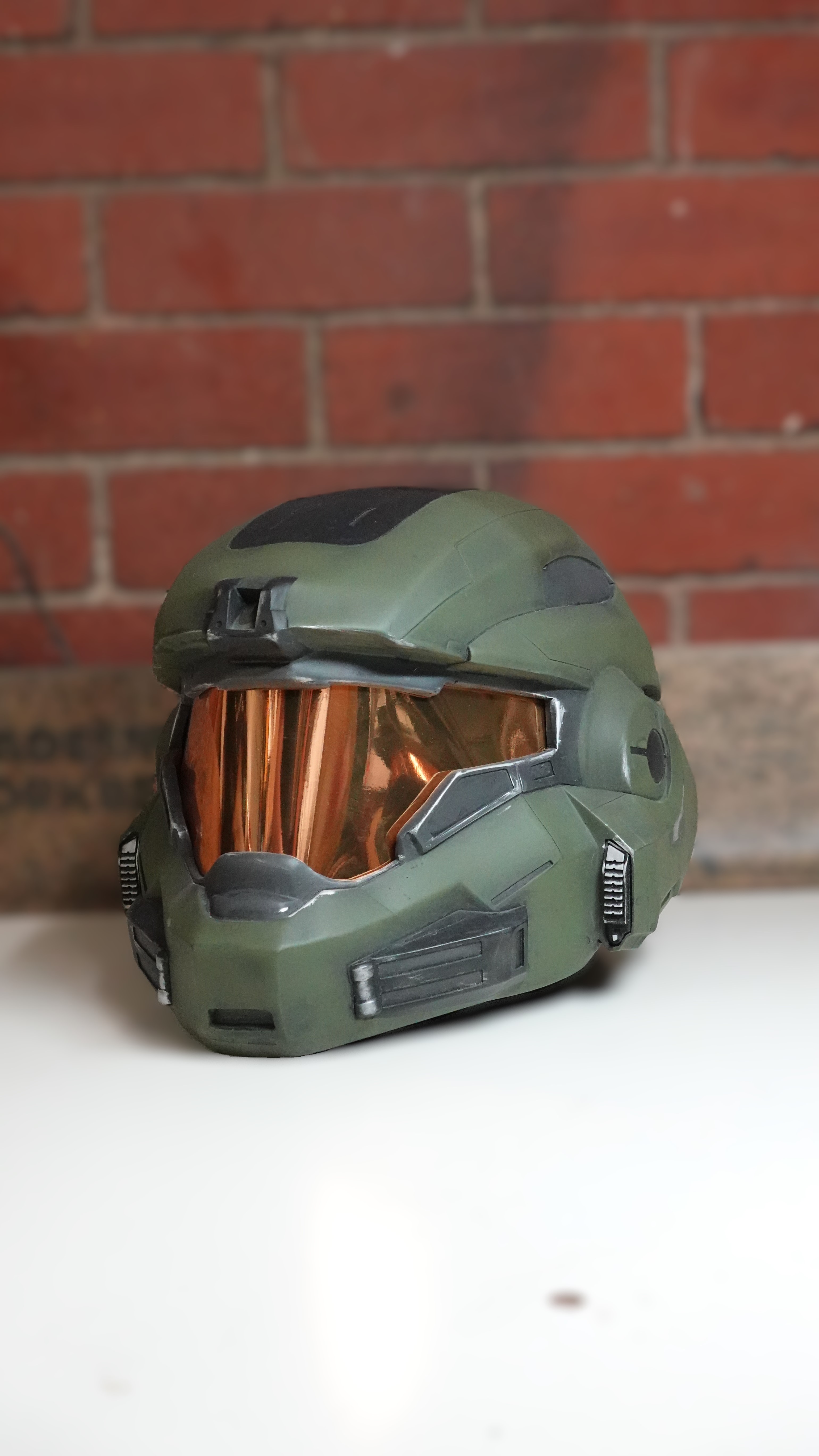 MK-v [b] Helmet cast
