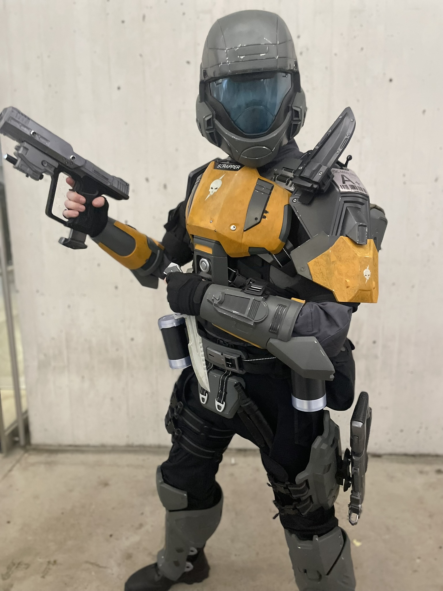ODST "Scrapper" with custom SOCOM style M6G and shoulder knife