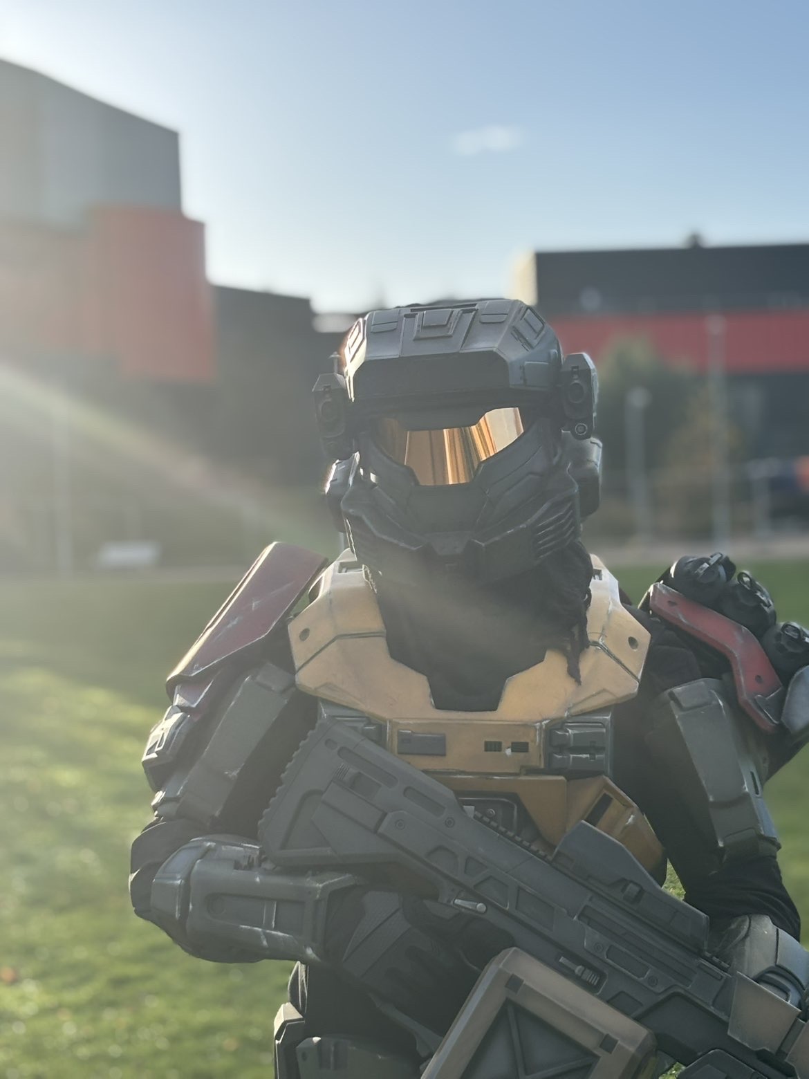 spartan outside with sun