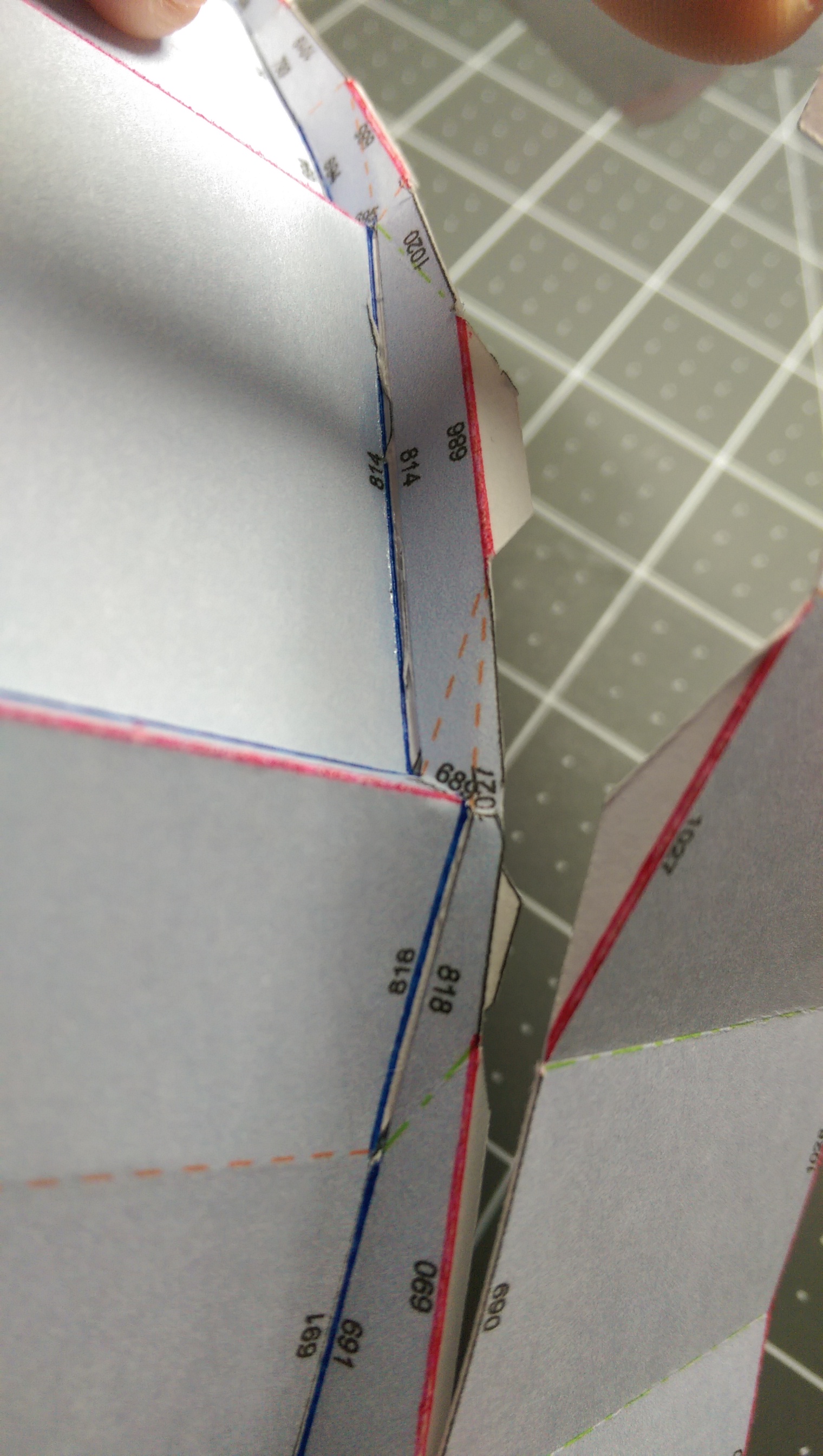 This part got a little kinky.
Also notice the excess tab sticking out from joint 818.